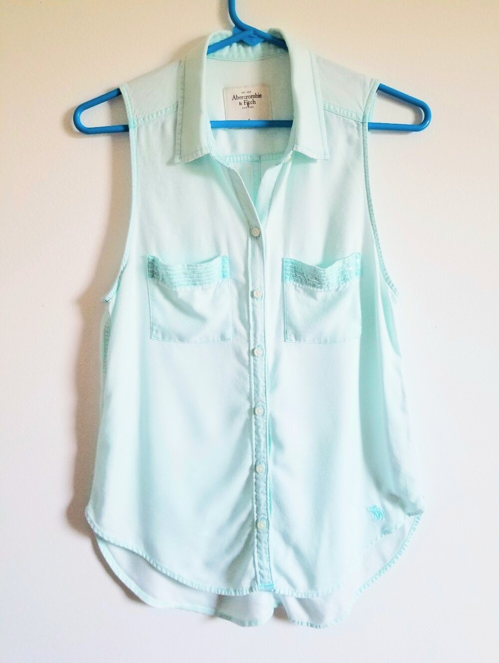 Abercrombie & Fitch Aqua Blue Sleeveless Button-Front Blouse Boho